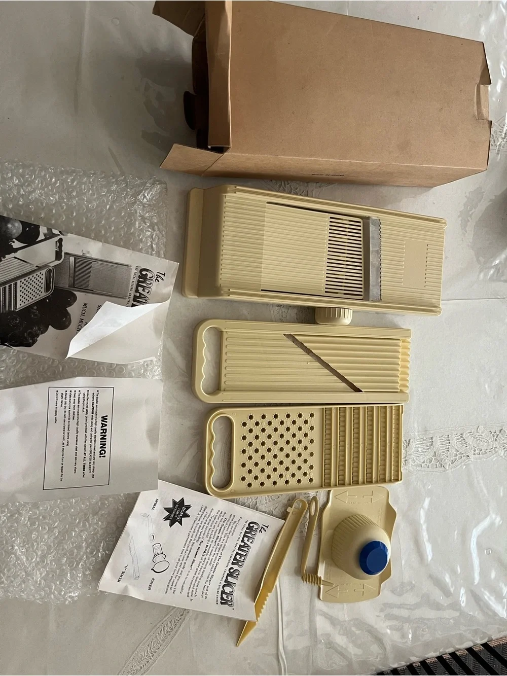 Vintage Cream Multi-Blade Mandoline Slicer with Accessories